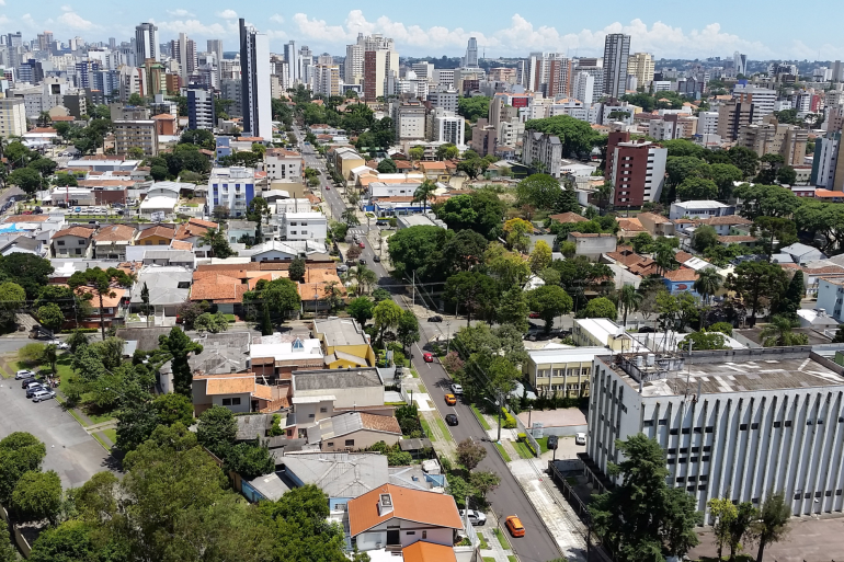 Conheça os excelentes bairros de Curitiba